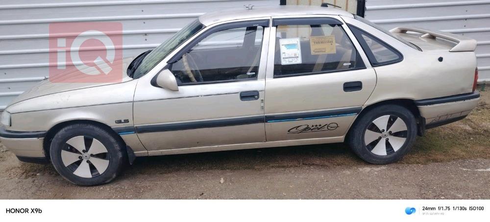 اوبل فيكترا